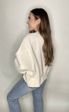 Load image into Gallery viewer, CREAM OVERSIZED SWEATSHIRT
