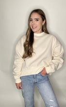 Load image into Gallery viewer, CREAM OVERSIZED SWEATSHIRT
